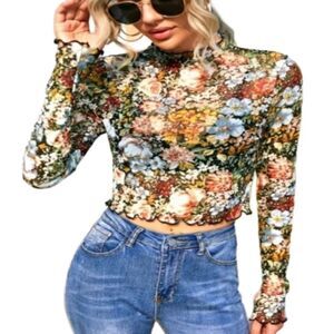 Super cute Vintage Floral Long Sleeve Tee crop Lettuce Trim sz XXL